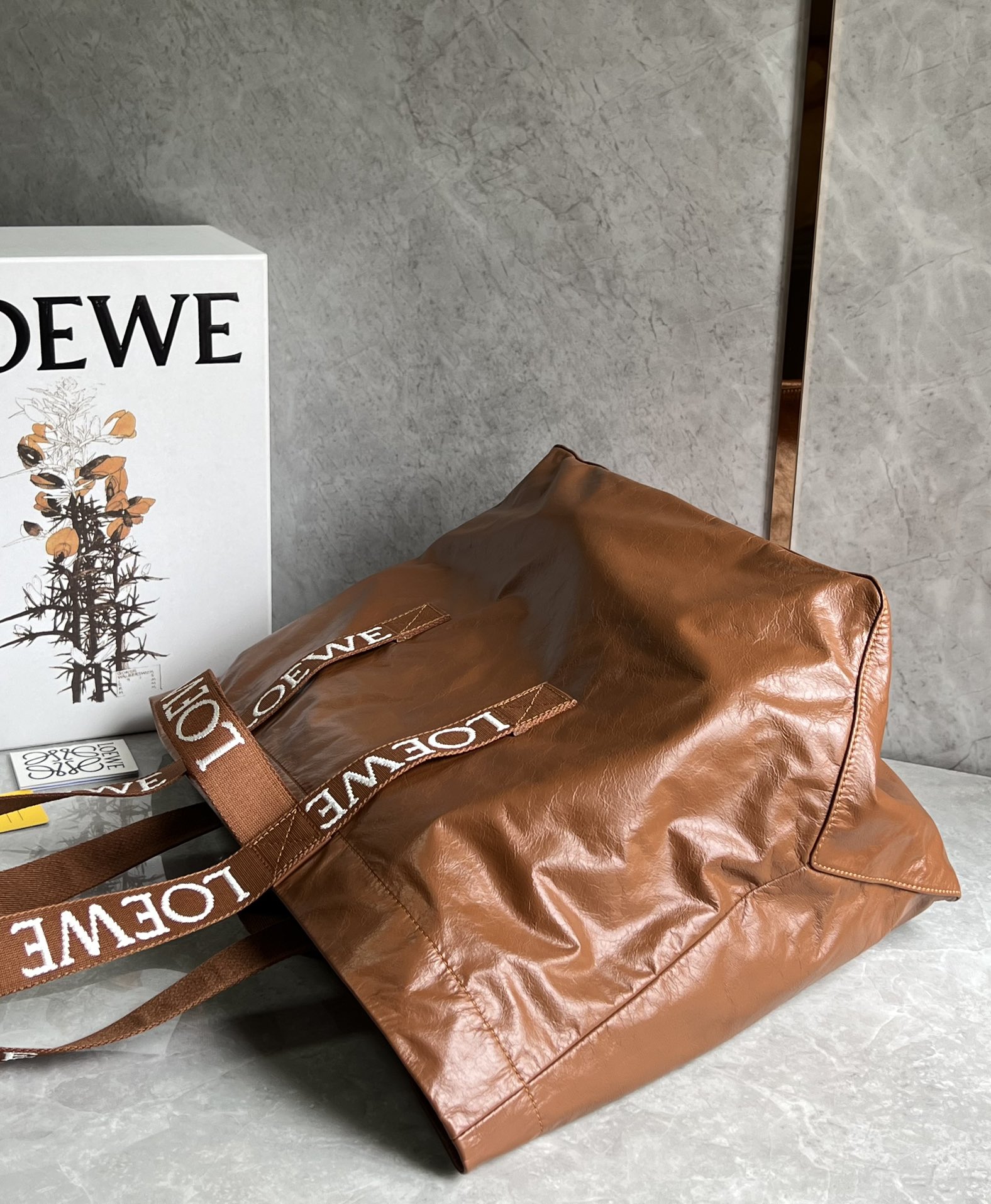 Loewe Fold Shopper in Paper Calfskin Caramel